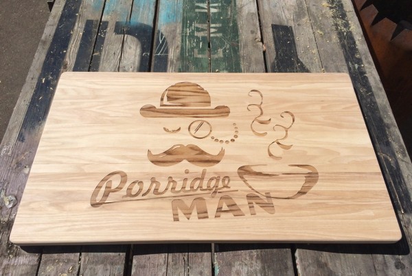 Вывеска для Porridge man. Грваировка, дерево. made by Make